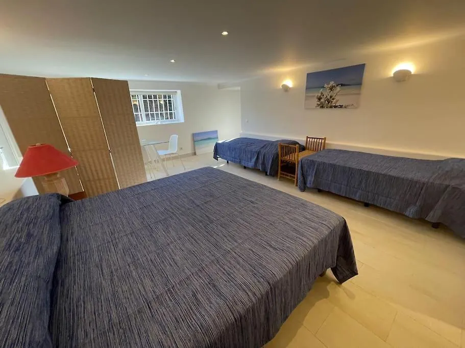Apartment Studio With Private Swimming Pool And Garden Cascais